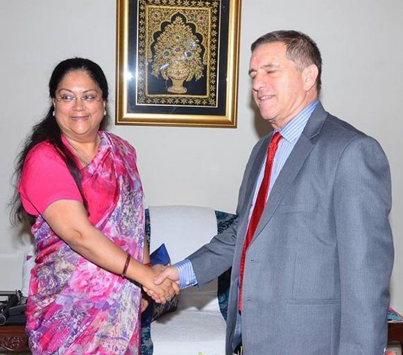 Rajasthan CM Vasundhara Raje met with  Ambassador Daniel Carmon